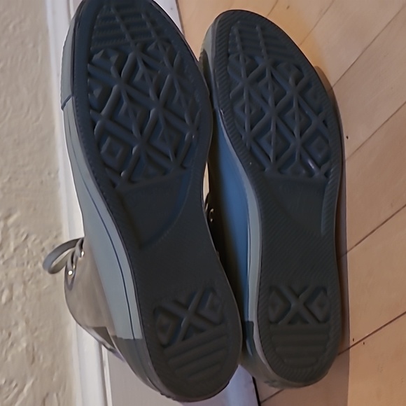 Converse High Tops - Picture 3 of 3